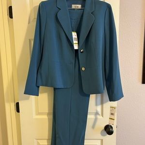 Le Suit Brand New Size 14. Slate Blue